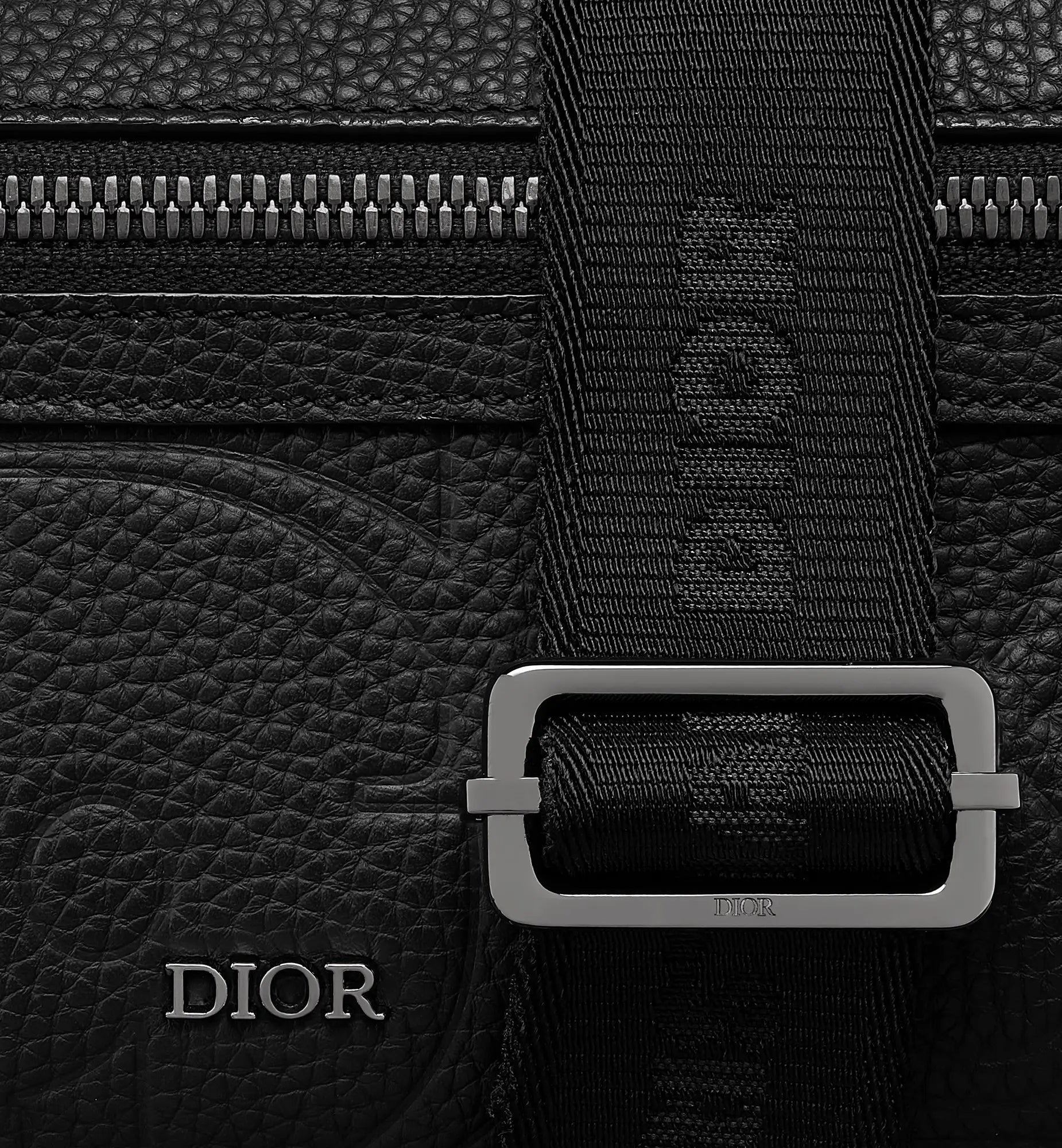 Zipped Messenger Bag