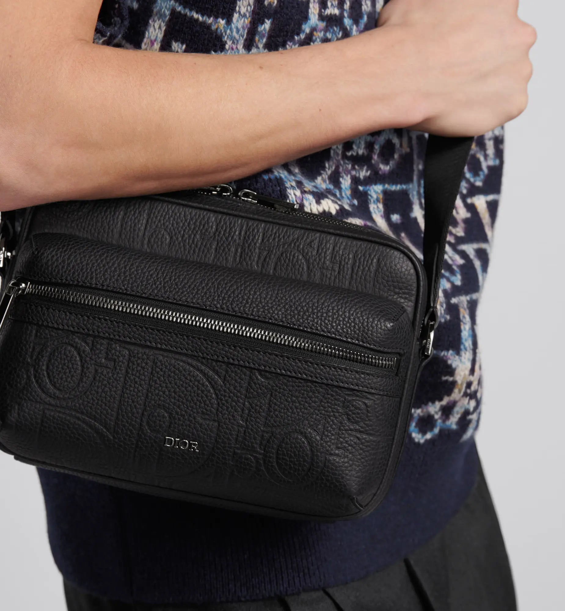 Zipped Messenger Bag